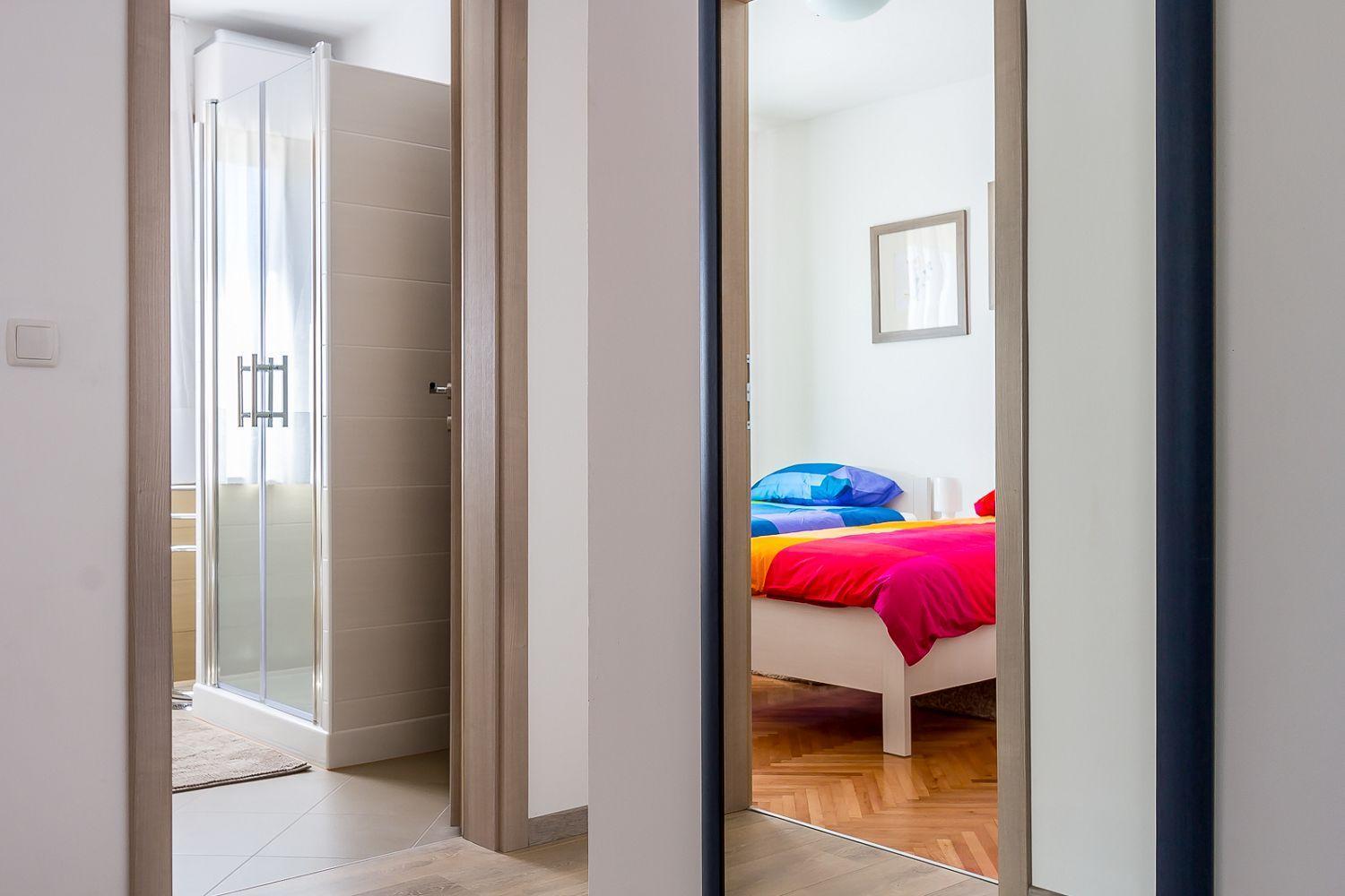 Neu Renovierte Ferienwohnung Mit Klima, Wlan, Terrasse Und Grill Pola Esterno foto